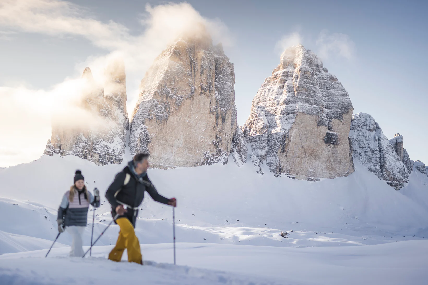 Click here to watch the video about winter in South Tyrol. The clip shows several short sequences in which people enjoy various activities in South Tyrol in the winter. The video is accompanied only by music and contains no spoken words.